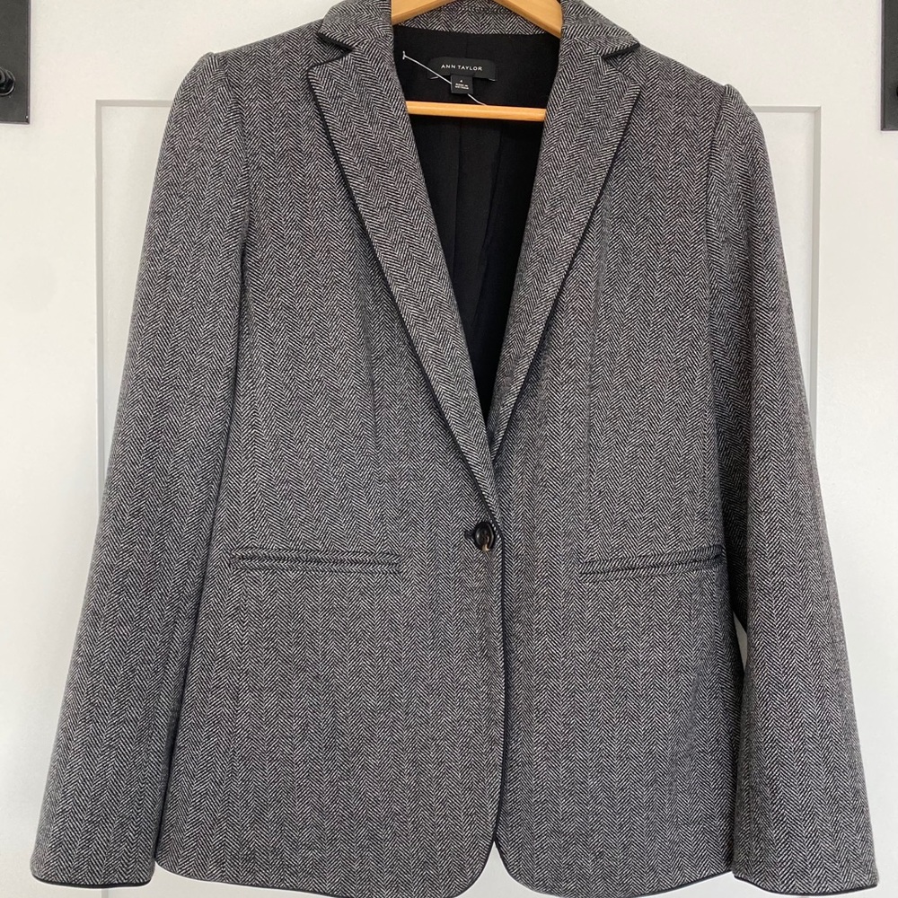 Ann Taylor Single Button Blazer